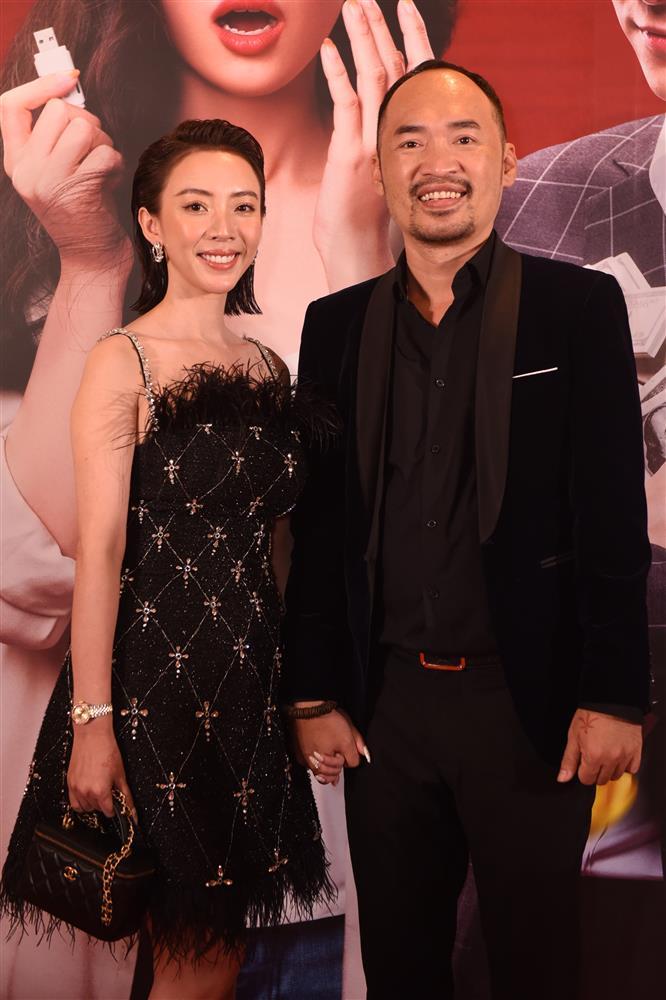 Hương Giang xuất hiện chớp nhoáng, Lan Ngọc bị bảo vệ làm khó-6