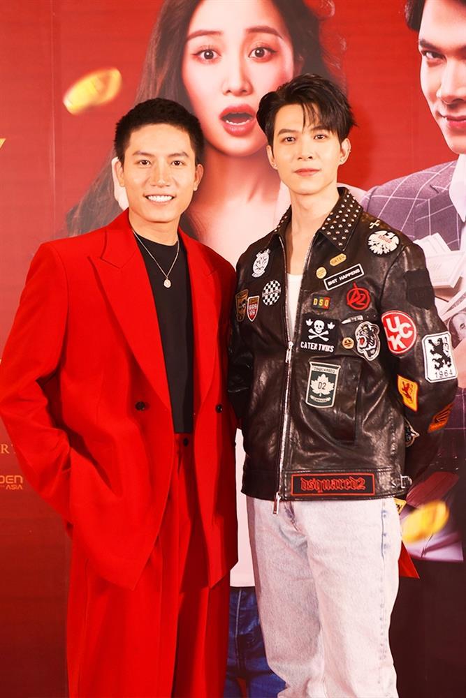 Hương Giang xuất hiện chớp nhoáng, Lan Ngọc bị bảo vệ làm khó-10