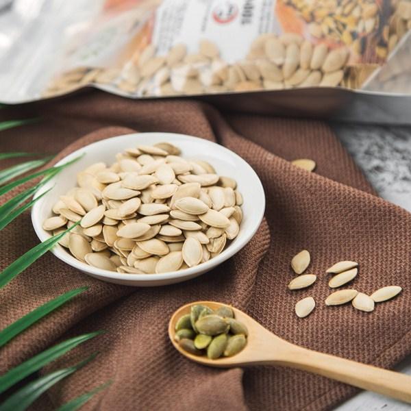 Mách chị em chọn hạt nhâm nhi ngày Tết, dân sành ăn nào cũng biết-1