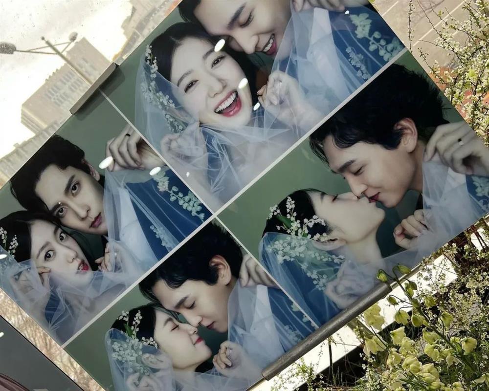 Hôn lễ Park Shin Hye vắng Lee Jong Suk, bí ẩn hẹn hò bị khơi-2