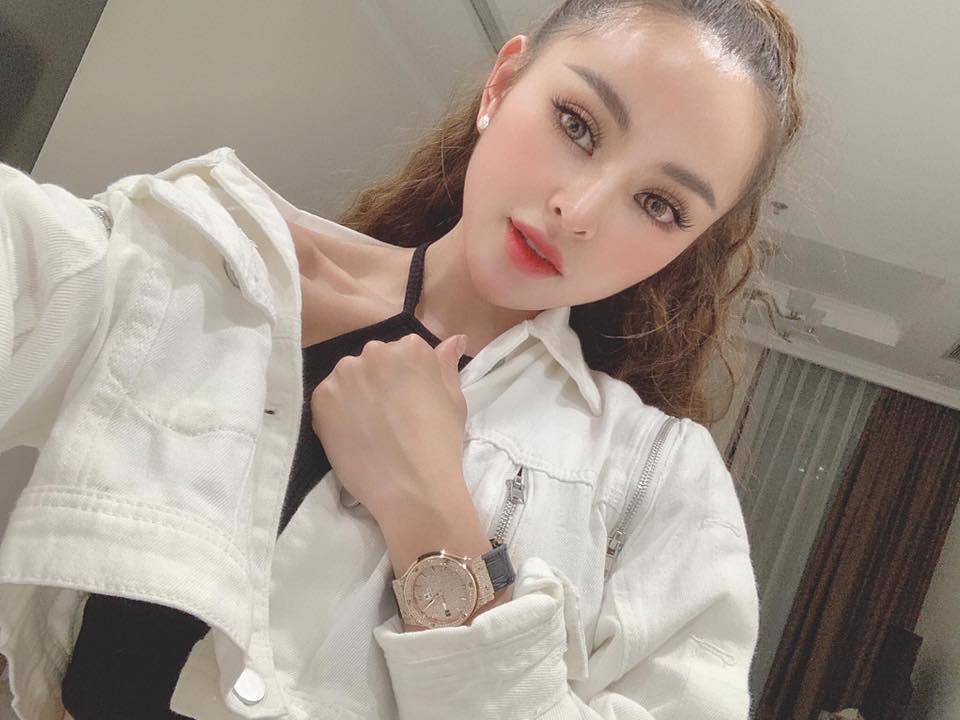 Trang Nemo mặc xuyên thấu, quẩy cực sung sau drama đánh đấm-8