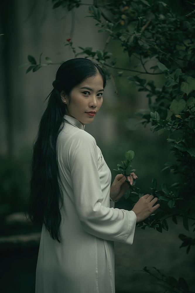 Đóng cảnh tình cảm, Nam Em gặp khó khăn khi xả vai-7