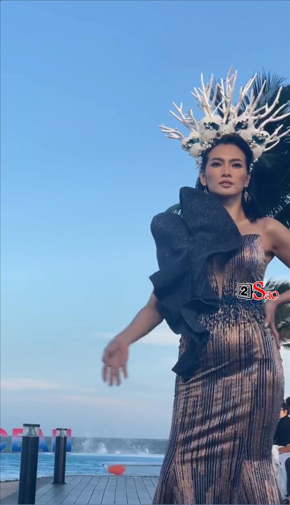 Anh Thư tái xuất được tung hô nhưng nhan sắc thật hú hồn-7