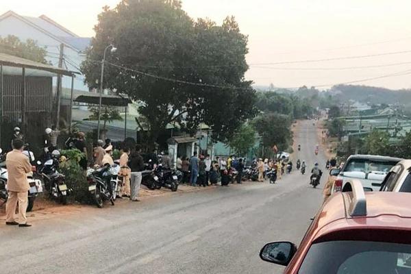 NÓNG: Con trai nổ súng bắn bố ruột rồi ôm bom tự tử cùng người tình-1