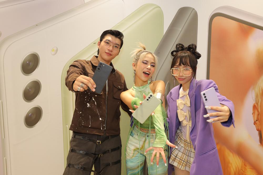 Bừng chất fan với loạt sự kiện ra mắt Galaxy S21 FE 5G-3