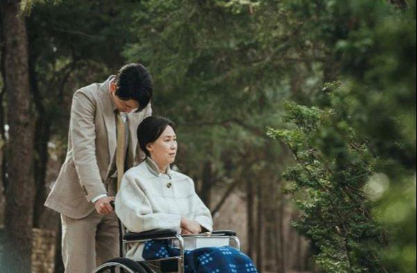 Những màn trả thù hả dạ nhất phim Hàn năm 2021-1