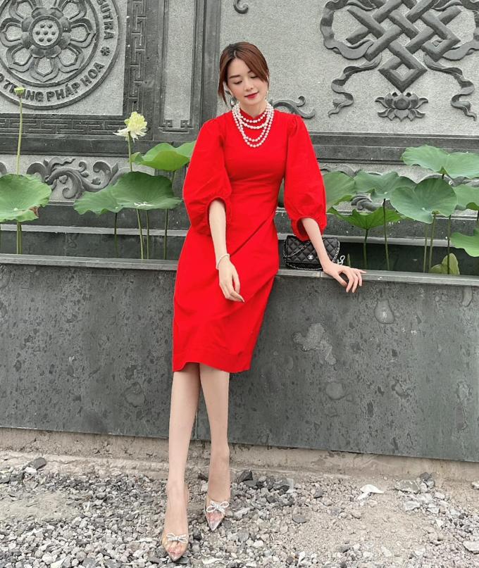 Học sao Việt mặc đồ đỏ chót như lì xì để cả năm may mắn-8