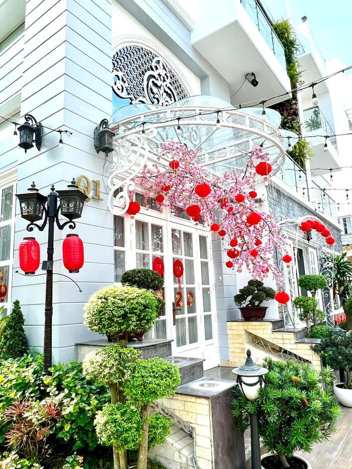 Sao Việt dọn nhà đón Tết: Lóa mắt villa bạc tỷ của Minh Hằng-13