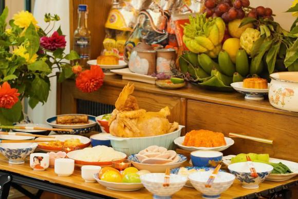 Hoa hậu đình đám cúng ông Công ông Táo bằng bún đậu-4