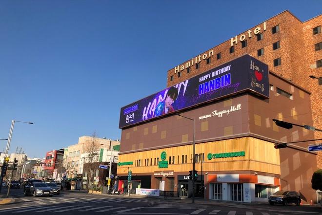 Idol người Việt Hanbin khác lạ với lối trang điểm hệt con gái-6