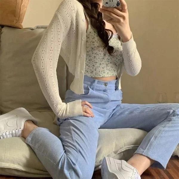 Loạt công thức mix đồ họa tiết hoa nhí nổi bật du xuân-7