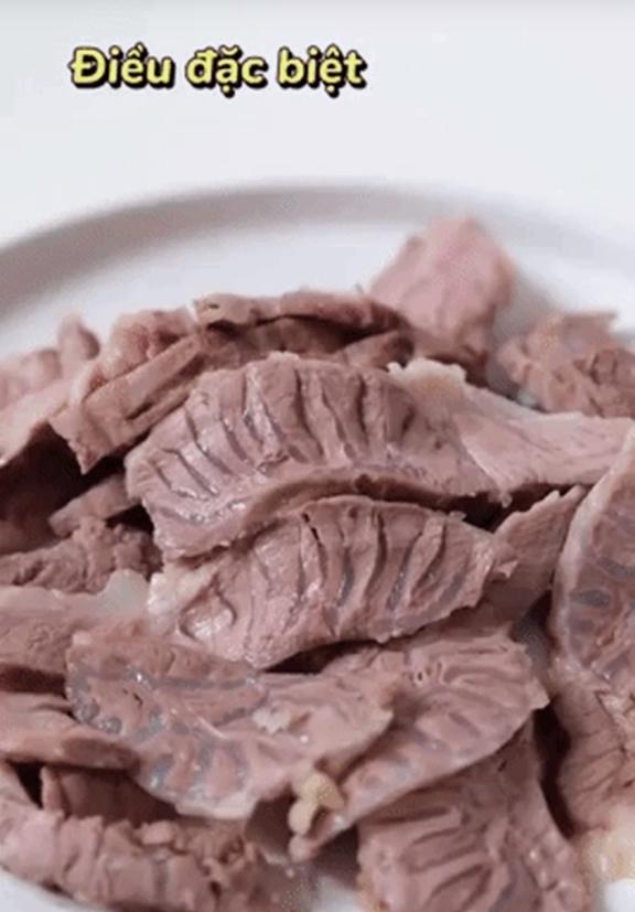 Chỗ cực ngon của con lợn nhiều người chưa nghe tên, ít ai mua được-3