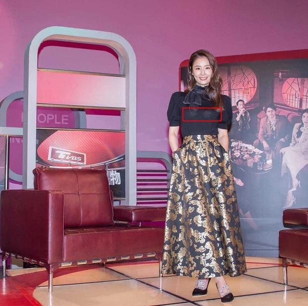 Lâm Tâm Như chứng minh dớp với nội y vẫn chưa dừng lại-2