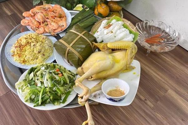 Đặt cỗ qua mạng hơn 1 triệu mà hàng về còn thua cơm bình dân-9