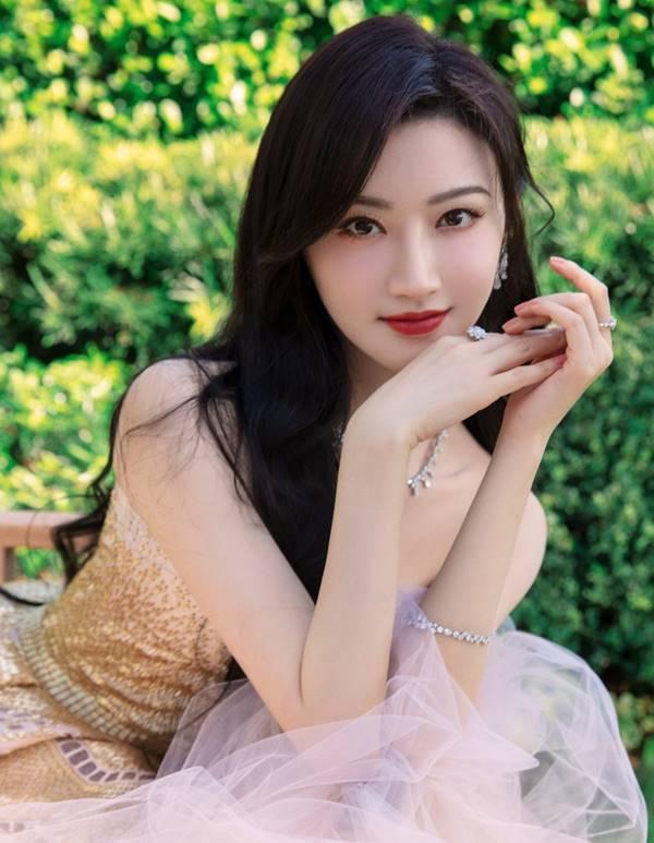 Cảnh Điềm xinh đẹp nhưng diễn xuất nay lên mai xuống-7