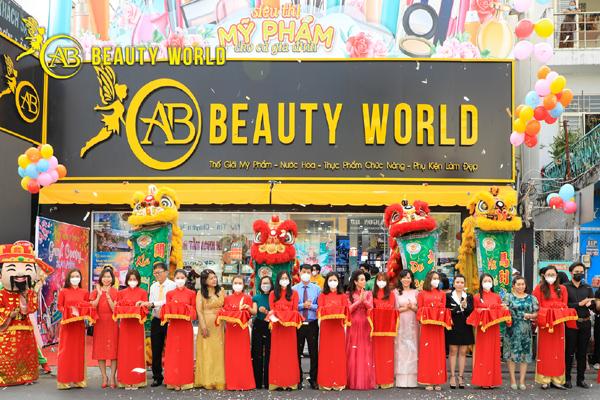 Siêu thị mỹ phẩm AB Beauty World mở chi nhánh ở Phú Nhuận, TP.HCM-1