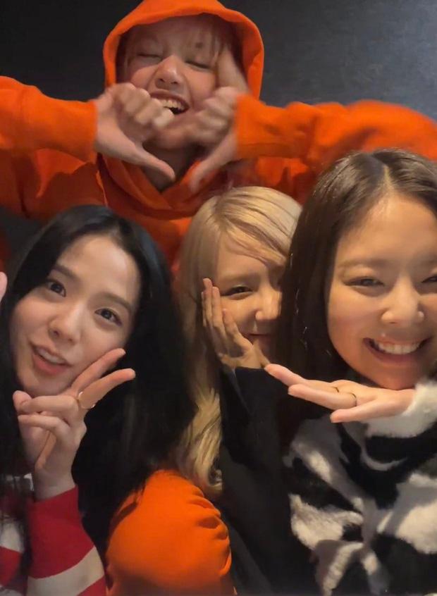 Biến căng: Trạm fan lớn nhất của Jennie dừng ủng hộ hoạt động của BLACKPINK-1