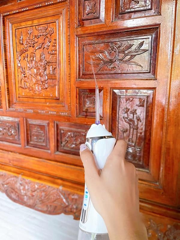 Dân mạng truyền tay tuyệt chiêu lau bàn ghế hóc hiểm ngày Tết-4