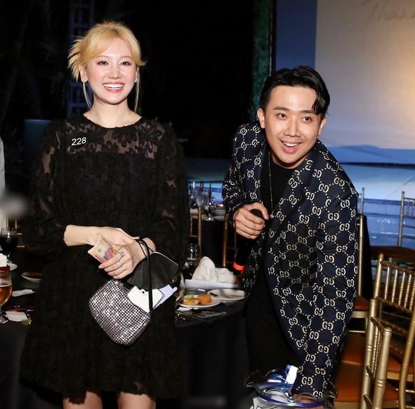 Hết hồn gương mặt trắng bệch của Hari Won trong ảnh cẩu lương-3