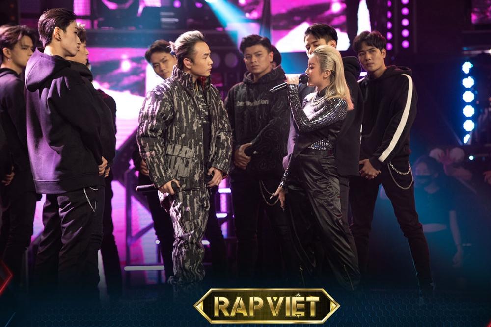 Binz gửi gắm tâm sự đời trai khi kết hợp cùng trò cưng Kellie-1