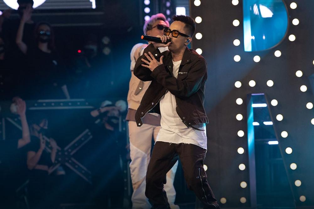 Lần đầu kết hợp, bộ ba thầy trò Rhymastic được gọi là của hiếm-2