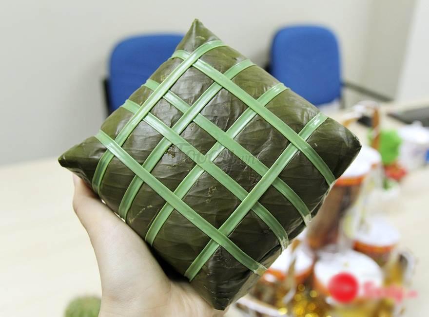 Mẹo hay nhận biết bánh chưng luộc pin gây độc hại nếu ăn nhầm-5