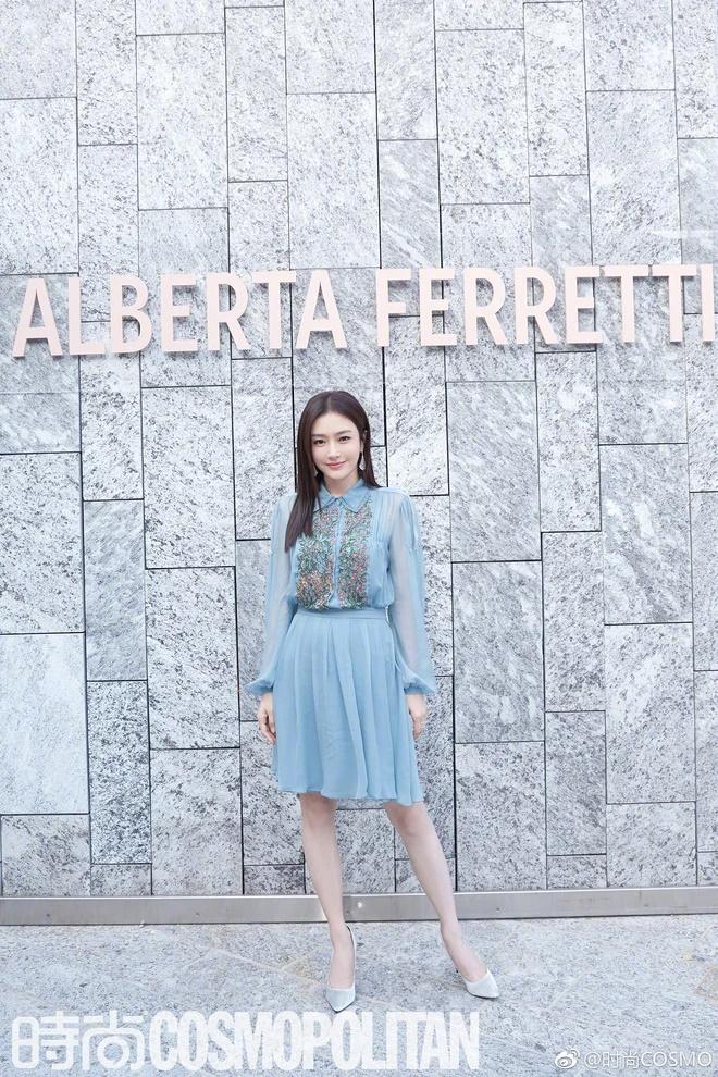 Tần Lam sở hữu body tỷ lệ vàng khó tin, 43 mà như gái đôi mươi-9