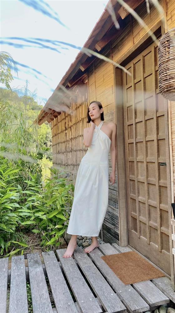 Lê Thúy - Hiền Thục - Tú Hảo: 3 mỹ nhân ngực lép vẫn cực tự tin-4