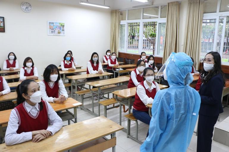 Hà Nội: Kịch bản đón học sinh trở lại trường như thế nào?-1