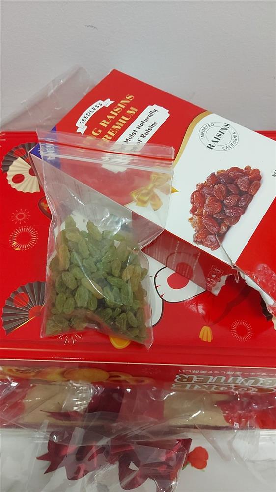 Đặt lẵng quà Tết sang xịn mịn trên mạng, cô gái câm nín khi khui hàng-4