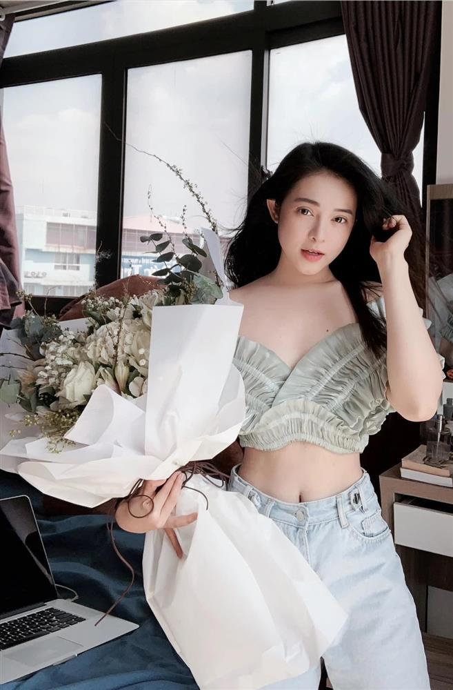 Cô gái Kiwi náo loạn họp báo Lan Ngọc, Nhã Phương là ai?-2