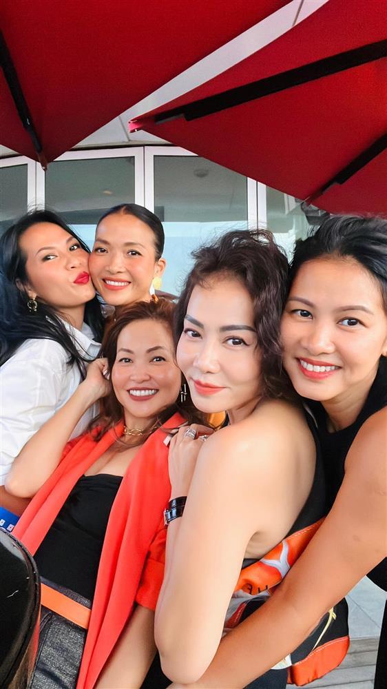 Phản ứng Thu Minh khi nhìn lại bức ảnh bị chê phản cảm-2