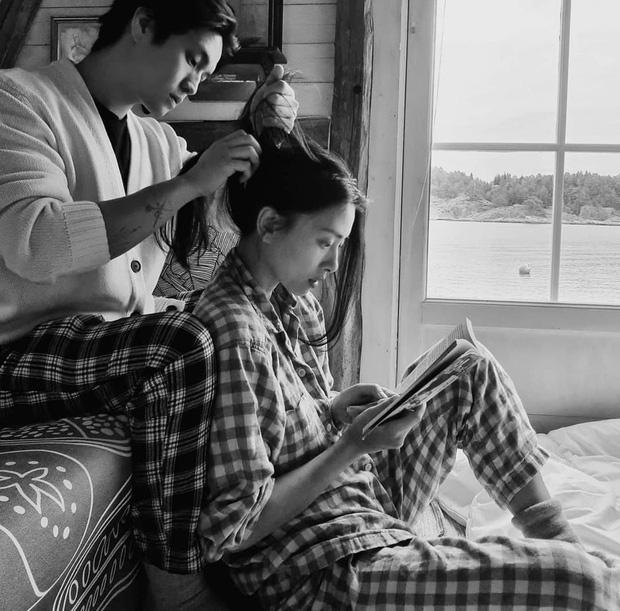 Du hí cuối năm, Ngô Thanh Vân và bồ kém 11 tuổi đồ đôi tình tứ-10