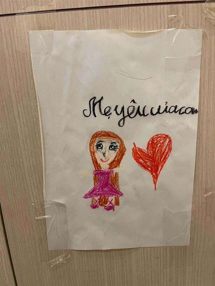 Đau lòng bức tranh bé gái 8 tuổi: Con yêu mẹ rất nhiều-3