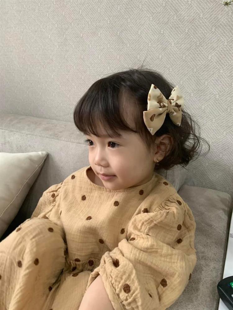 Ngỡ ngàng ngoại hình phổng phao con gái JustaTee-1