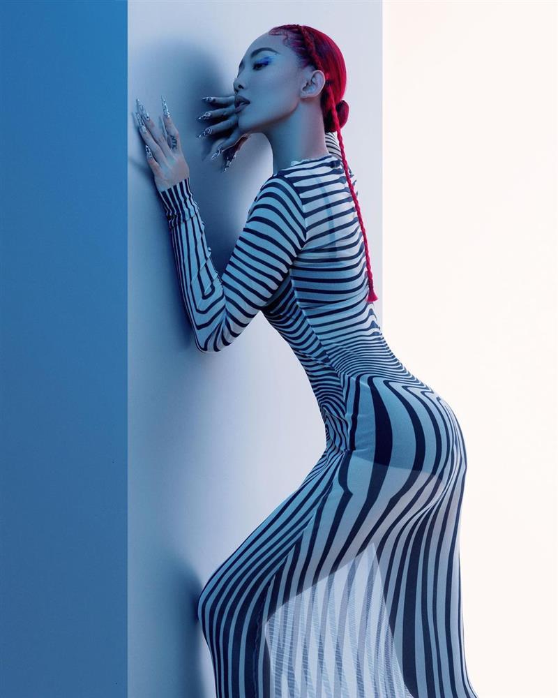 Tóc Tiên đụng hàng Kim Kardashian cùng dàn bom sex thế giới-2