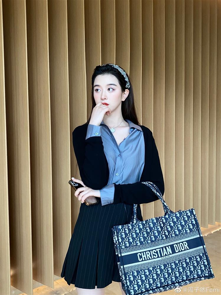 Huỳnh Hiểu Minh có tình mới kém 18 tuổi ngay khi ly hôn Angela Baby?-6