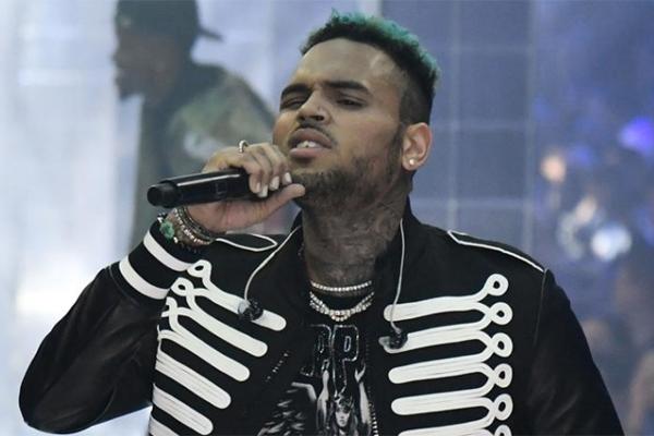 Chris Brown bị cáo buộc đánh thuốc mê, cưỡng bức một vũ công-1