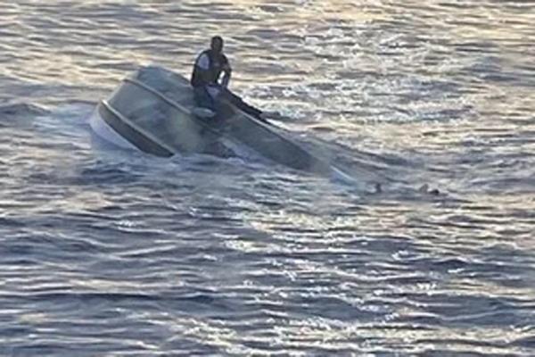 Bức ảnh khiến cả thế giới dõi theo-1