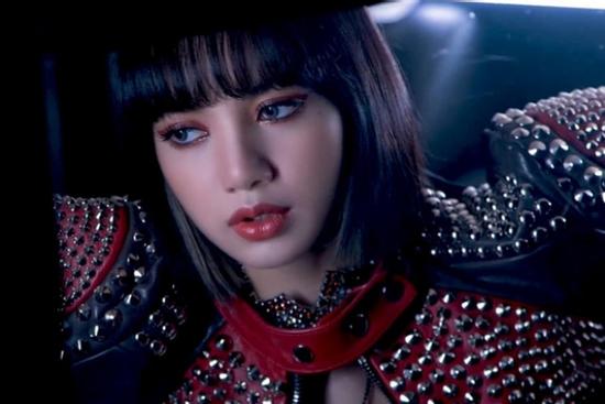 'Cỗ máy nhảy' đời đầu chọn Lisa (BLACKPINK) là 'vũ công nữ xuất sắc nhất Kpop'