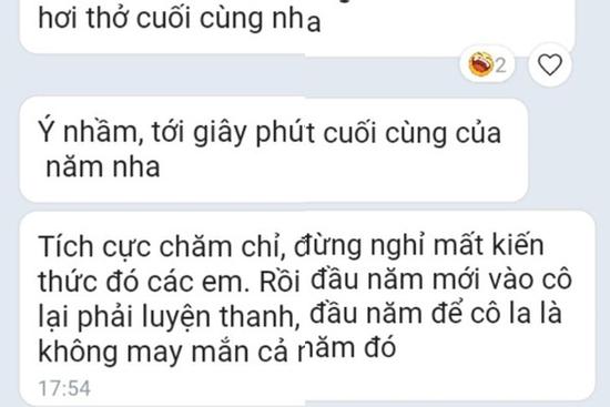Cô giáo nhắc học sinh nghỉ Tết, viết sai 1 từ mà cả lớp hốt hoảng