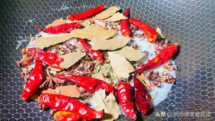 Mẹo làm món thịt lợn ngâm nước tương bày mâm ngày Tết-3