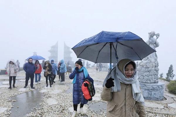 Tết Nguyên đán: Miền Bắc rét đậm rét hại, miền Nam nắng ấm-1