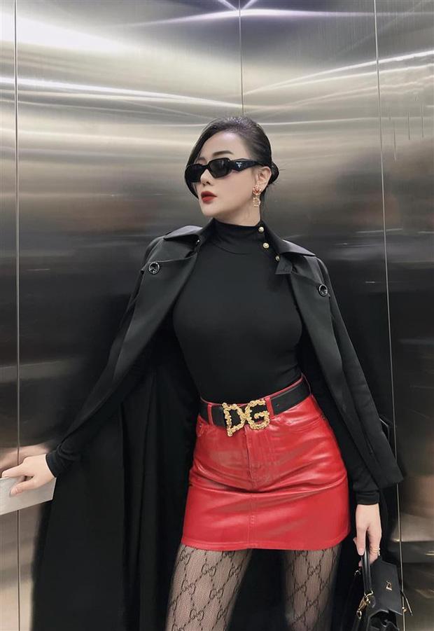 Phương Oanh sở hữu căn hộ bạc tỷ, xế sang, hàng hiệu ngập tràn-7