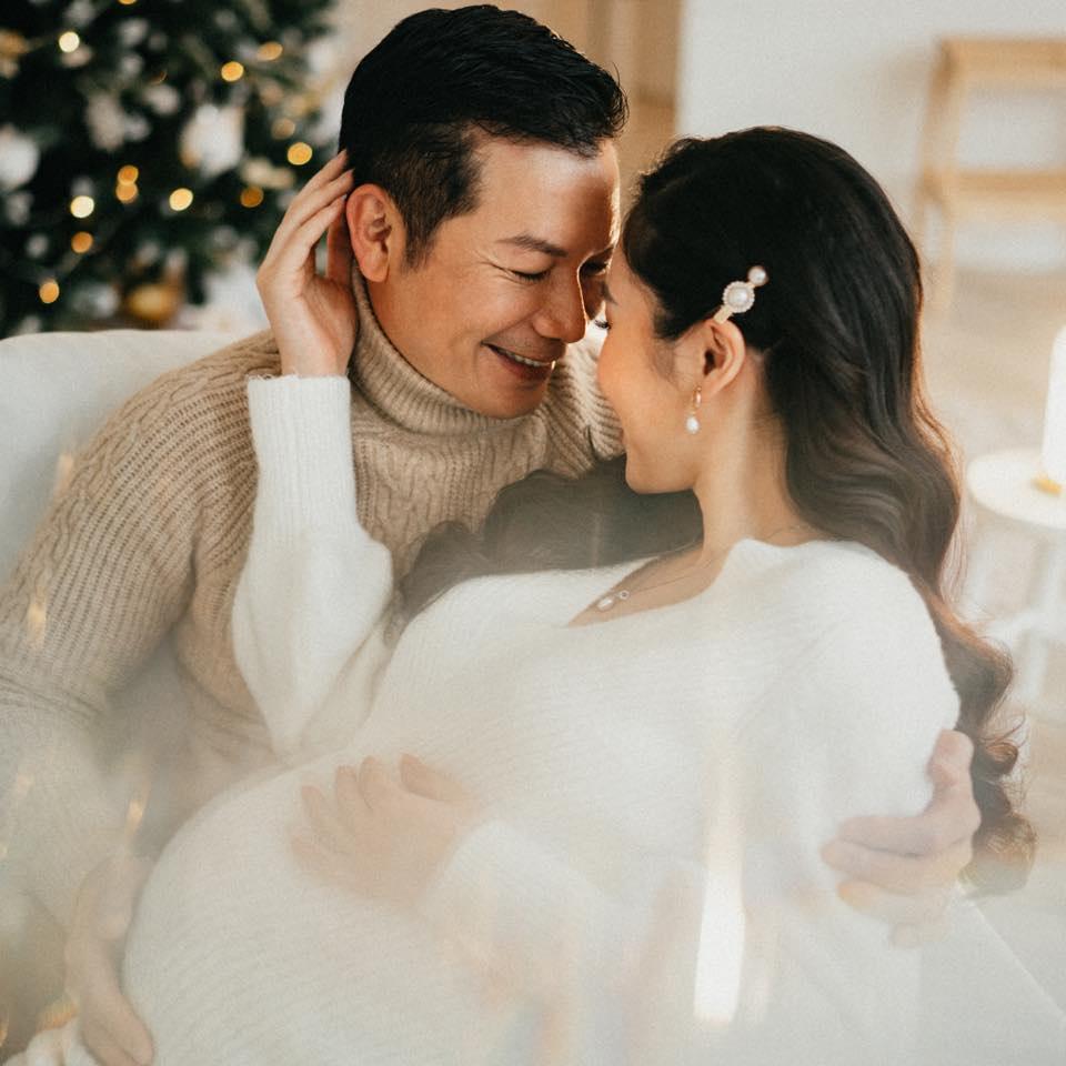 Shark Hưng đón con song sinh ở tuổi 49-3