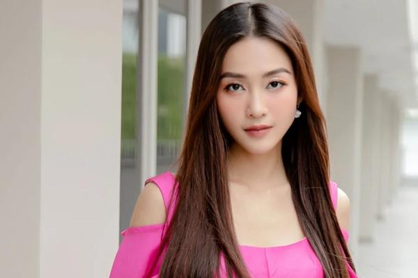 Khả Ngân gây tranh cãi khi nhận giải Diễn viên xuất sắc-12