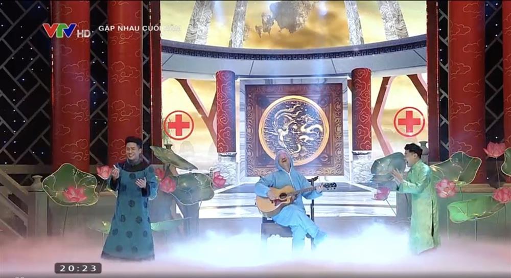 Ngọc Hoàng cosplay Binz xuất hiện cực chất ở Táo Quân 2022-1