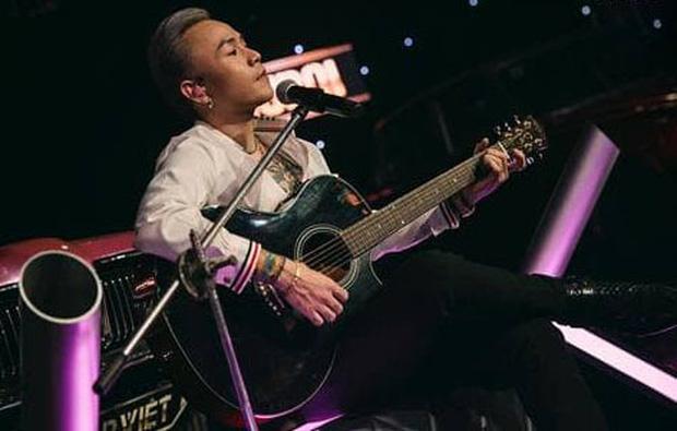 Ngọc Hoàng cosplay Binz xuất hiện cực chất ở Táo Quân 2022-3