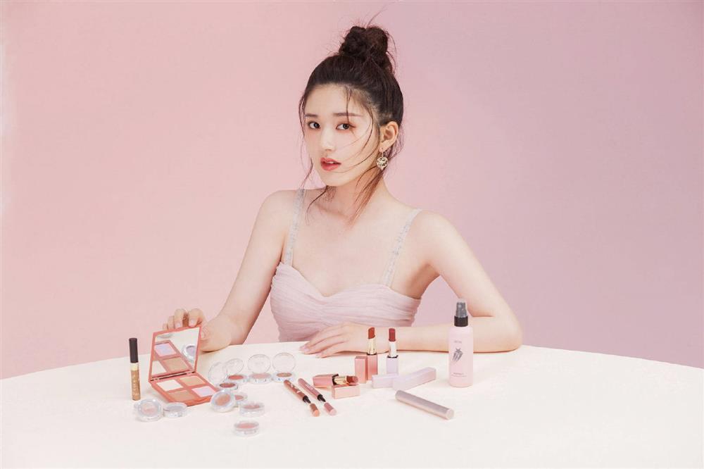 Đọ sắc các quý cô tuổi Dần của làng giải trí Hoa ngữ-5