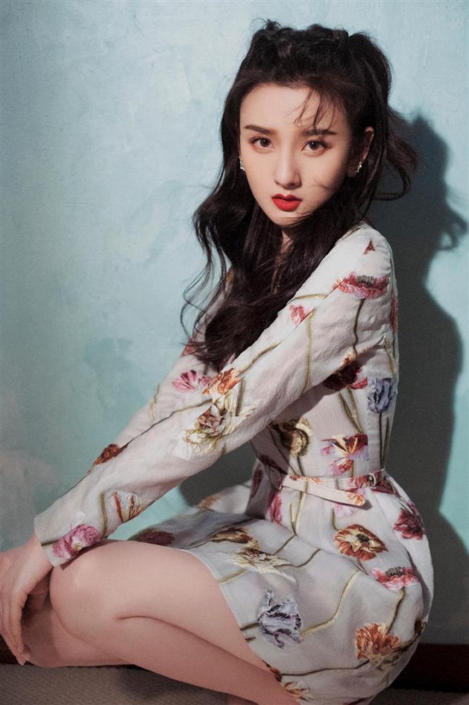 Đọ sắc các quý cô tuổi Dần của làng giải trí Hoa ngữ-8